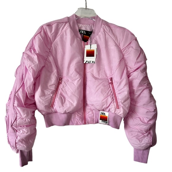 Bomber Purple Magazine - Picture 10 of 13